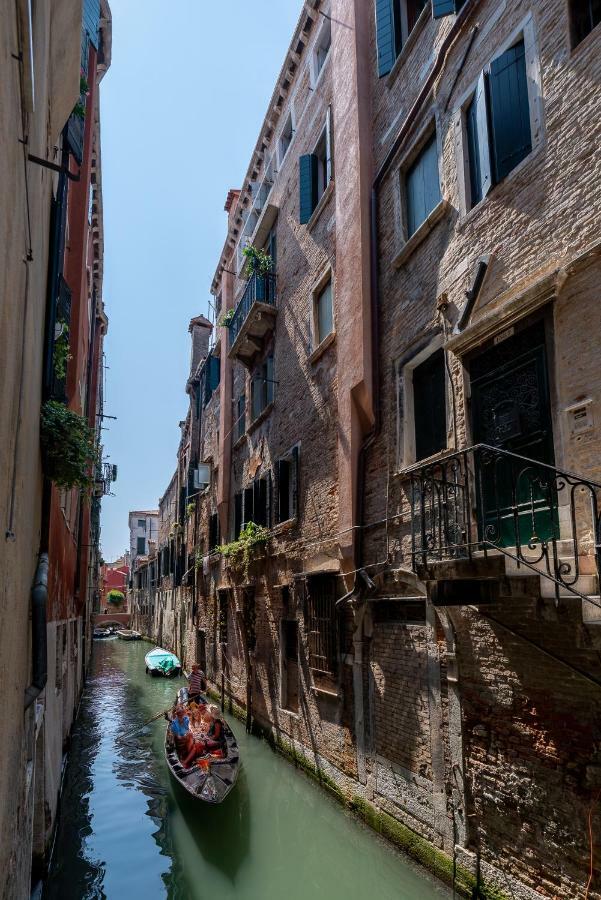 La Finestra Sulle Beccarie Affittacamere 2*